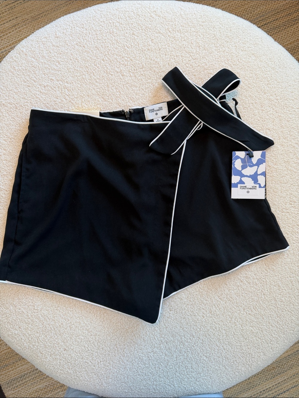 Diane Von Furstenberg Black Skort with White Piping